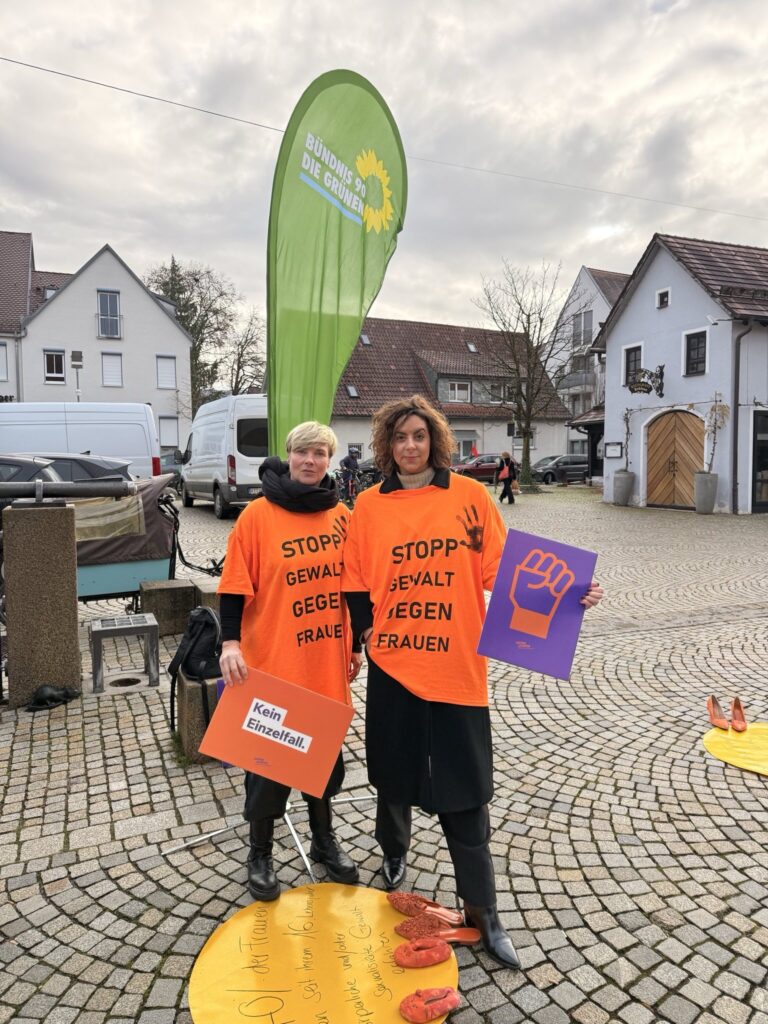 Infostand auf dem Kelternplatz setzt klares Zeichen gegen Gewalt an Frauen