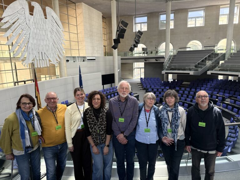 Grüner Ortsverband Metzingen zu Besuch bei Marcel Emmerich MdB in Berlin